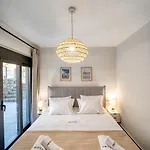 Apartment Poseidon Sea View - Ocean, River Nikiana