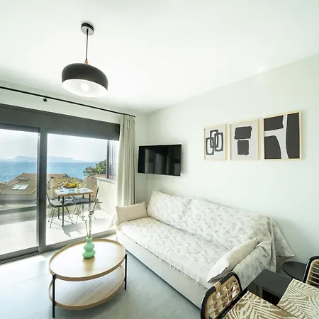 Poseidon Sea View - Ocean, River *