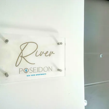 Poseidon Sea View - Ocean, River Apartamento *