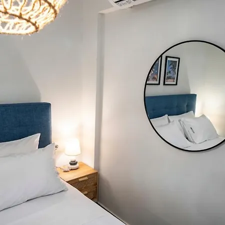 Poseidon Sea View - Ocean, River Apartamento Nikiana