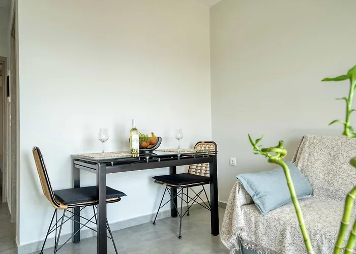 Poseidon Sea View - Ocean, River ニキアナ